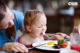 Chế độ dinh dưỡng cho trẻ phát triển chiều cao tối đa.